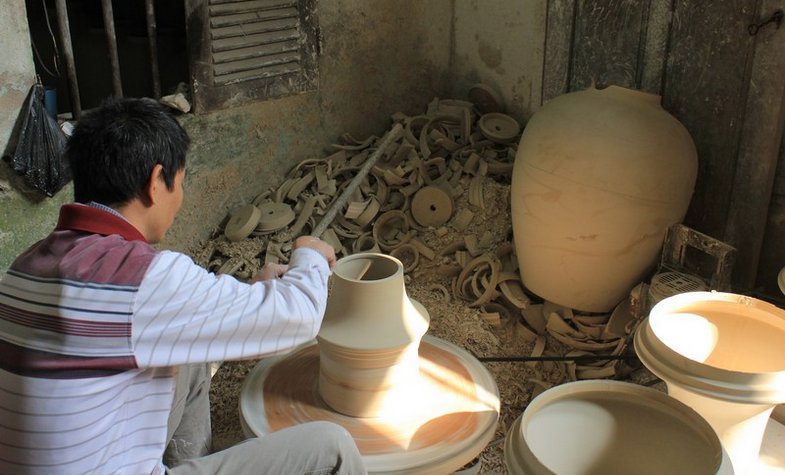Bat Trang Ceramic Village