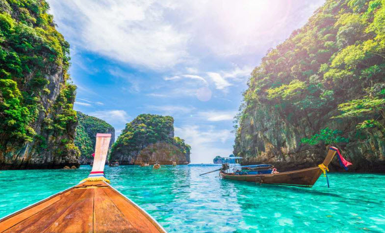 Best islands to visit in Thailand - Koh Phi Phi