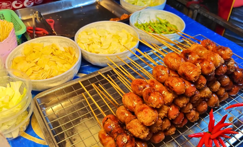 A Nighttime Experience At Vientiane Night Market